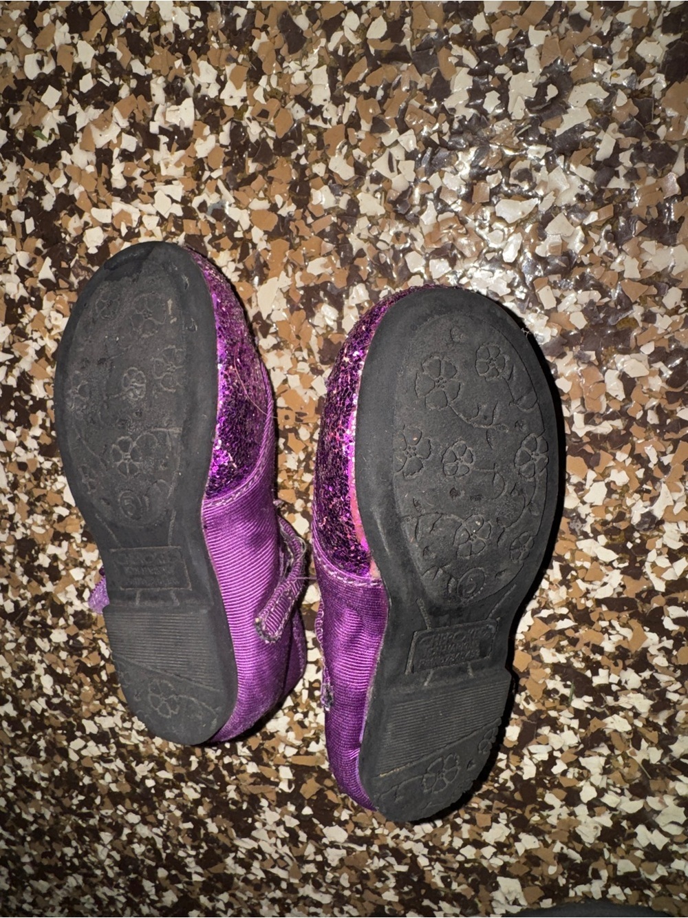 Toddler Girls Shoe Bundle Size 5/6/22 | Sparkle Dress Shoes, Sandals & Flats - Picture 9 of 9
